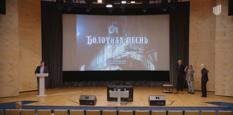 Питчинг в Министерстве культуры: мистика, триллеры, ромкомы и «Коровы»