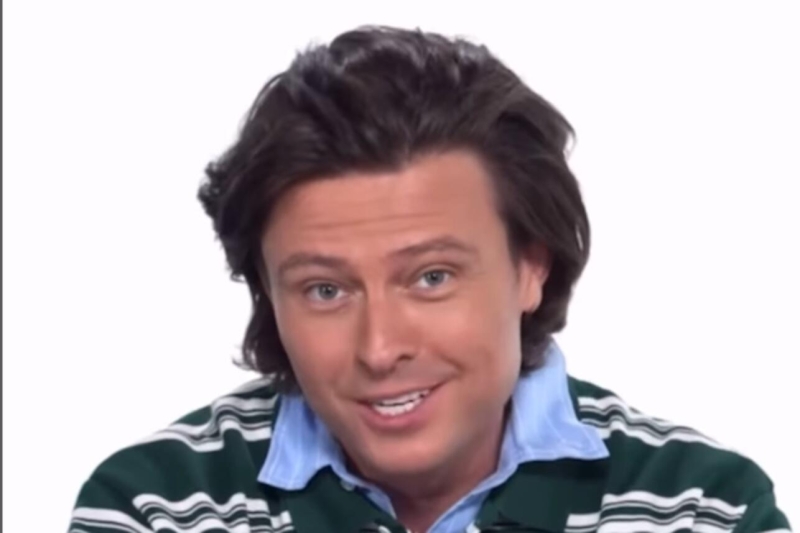 Image default