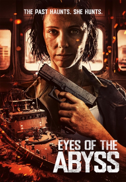 Проснувшаяся на корабле-призраке: новый постер хоррор-боевика "Глаза бездны"