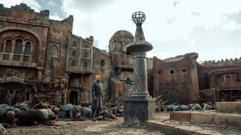 Завершились съемки сериала «Трудно быть богом»