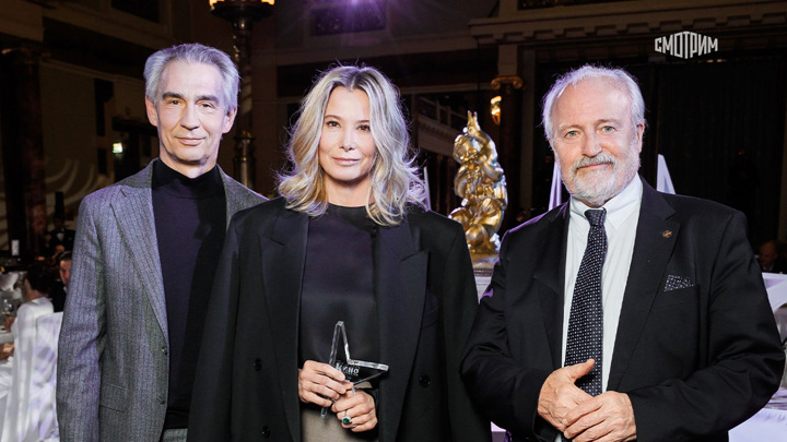 "Хроники русской революции" названы "Сериалом года" на премии журнала "КиноРепортер" - Новости на Вести.ru