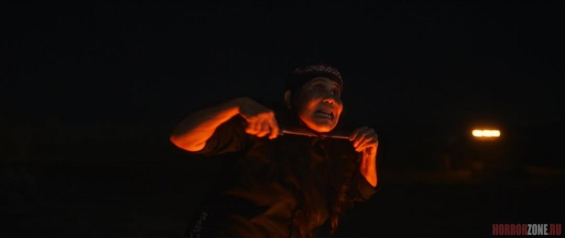 На сахарной фабрике в Индонезии что-то не так...