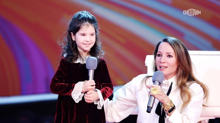 "Синяя птица" вновь взмахнет крылом и согреет телезрителей у экранов! Премьера нового сезона - Новости на Вести.ru