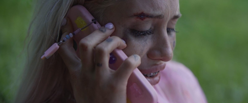 «То, что нас сравнивают с «Солнцестоянием» — сильное упрощение»: создатели «Моры» о независимом кино и работе с хоррорами