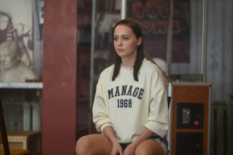 «Весь путь начинается с первого шага»: сценарист и креативный продюсер «Чуда» – о 12 шагах к пониманию сериала и проблем с алкоголем