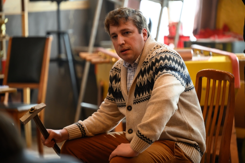 «Весь путь начинается с первого шага»: сценарист и креативный продюсер «Чуда» – о 12 шагах к пониманию сериала и проблем с алкоголем