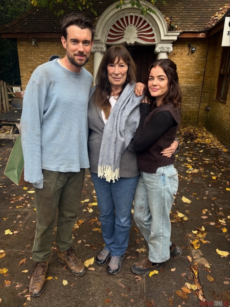 Завершены съемки хоррора "Наследие" с Анжеликой Хьюстон (ФОТО СО СЪЕМОК)